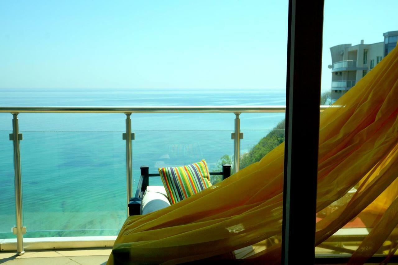 Silver Beach Delux Apartments เบียลา ภายนอก รูปภาพ