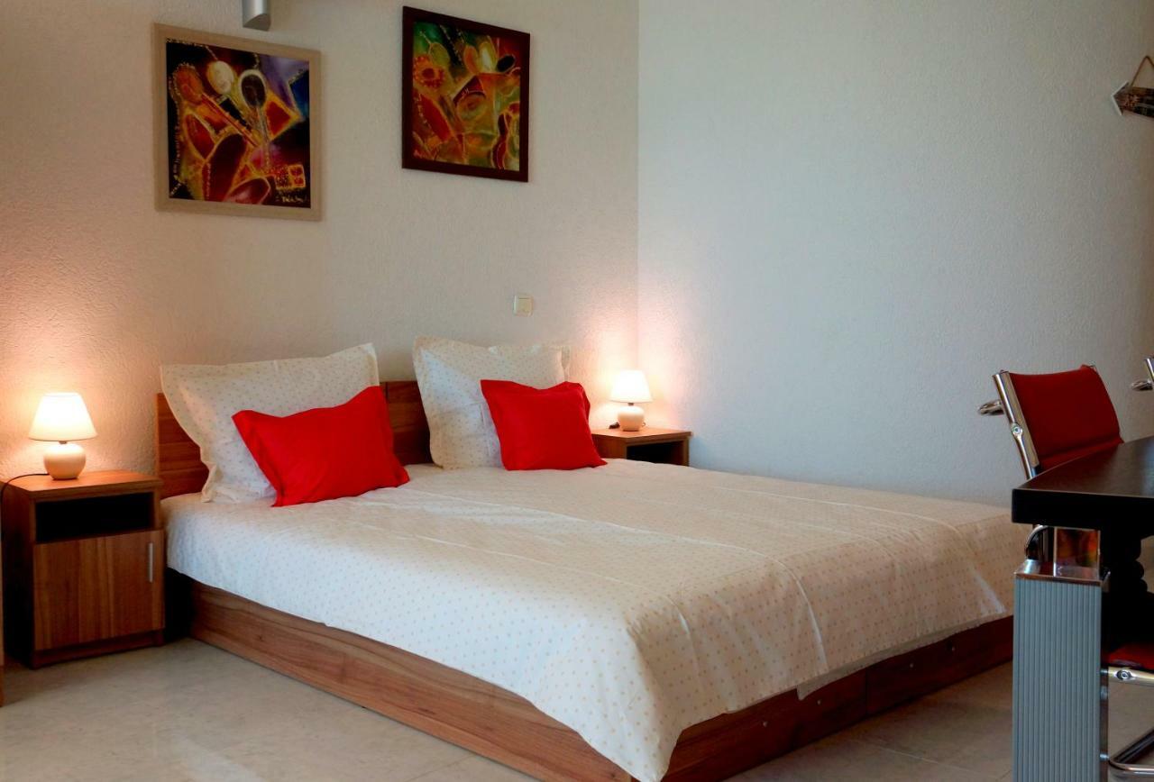 Silver Beach Delux Apartments เบียลา ภายนอก รูปภาพ