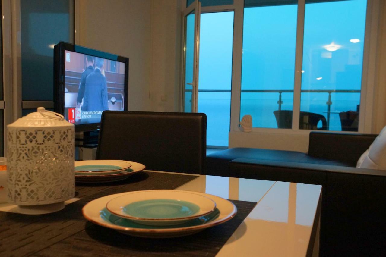 Silver Beach Delux Apartments เบียลา ภายนอก รูปภาพ