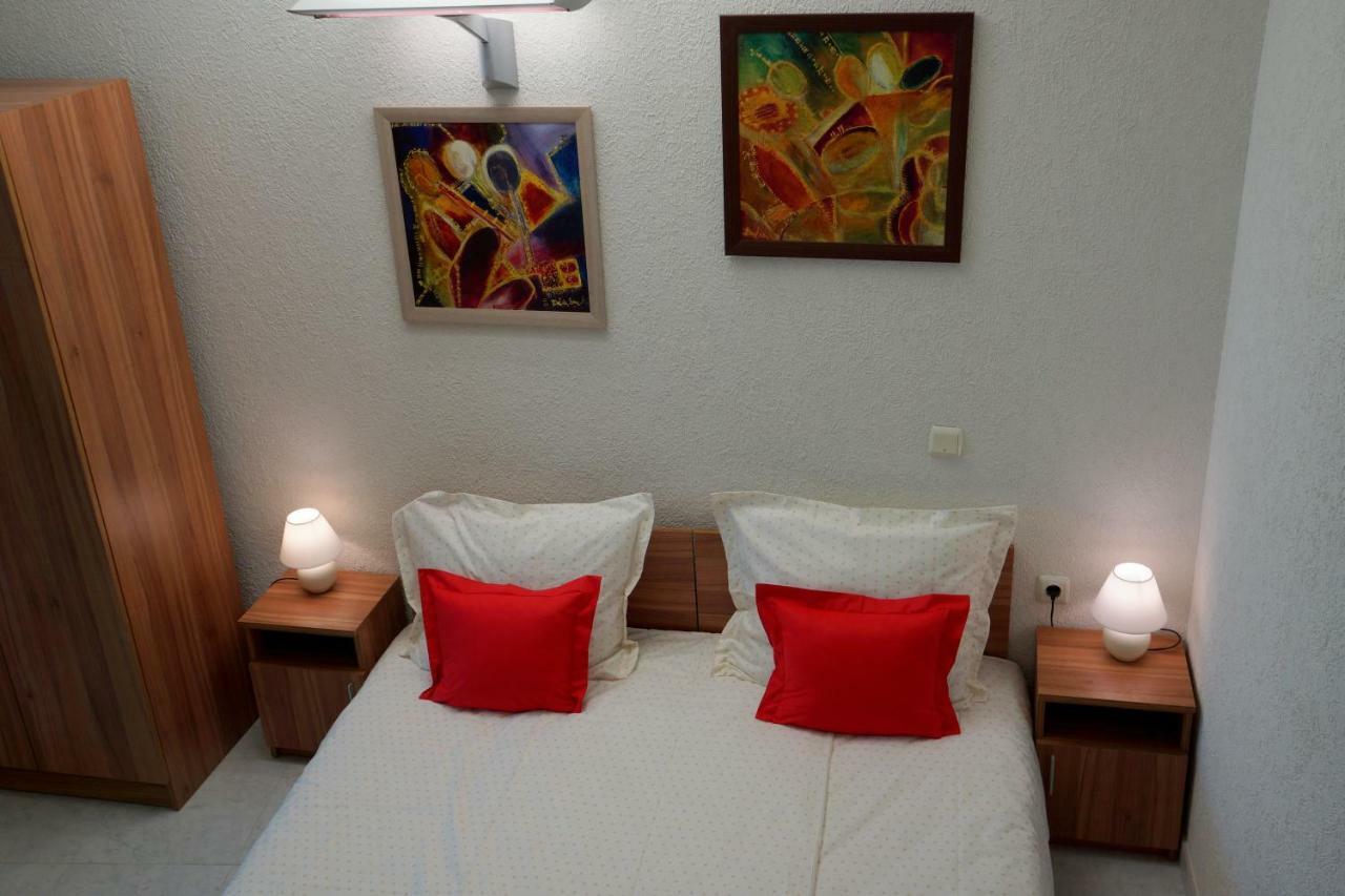 Silver Beach Delux Apartments เบียลา ภายนอก รูปภาพ