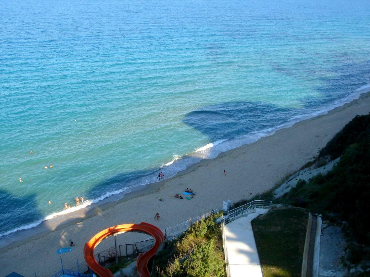 Silver Beach Delux Apartments เบียลา ภายนอก รูปภาพ