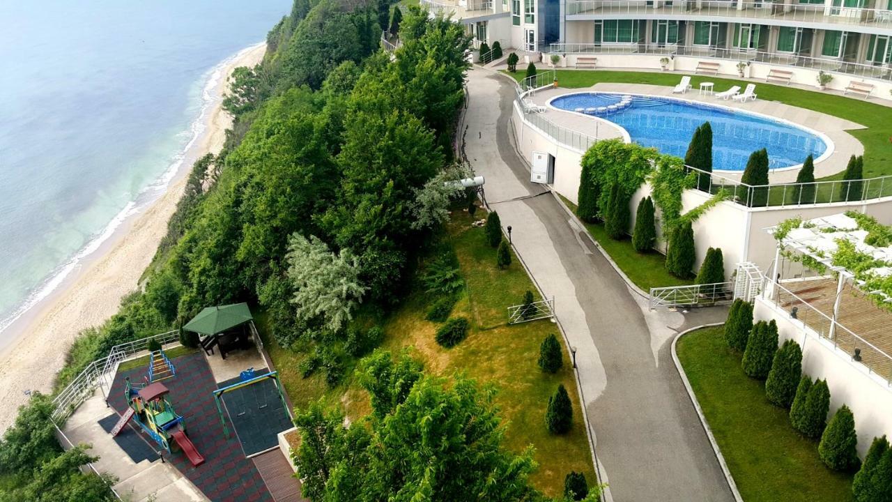 Silver Beach Delux Apartments เบียลา ภายนอก รูปภาพ
